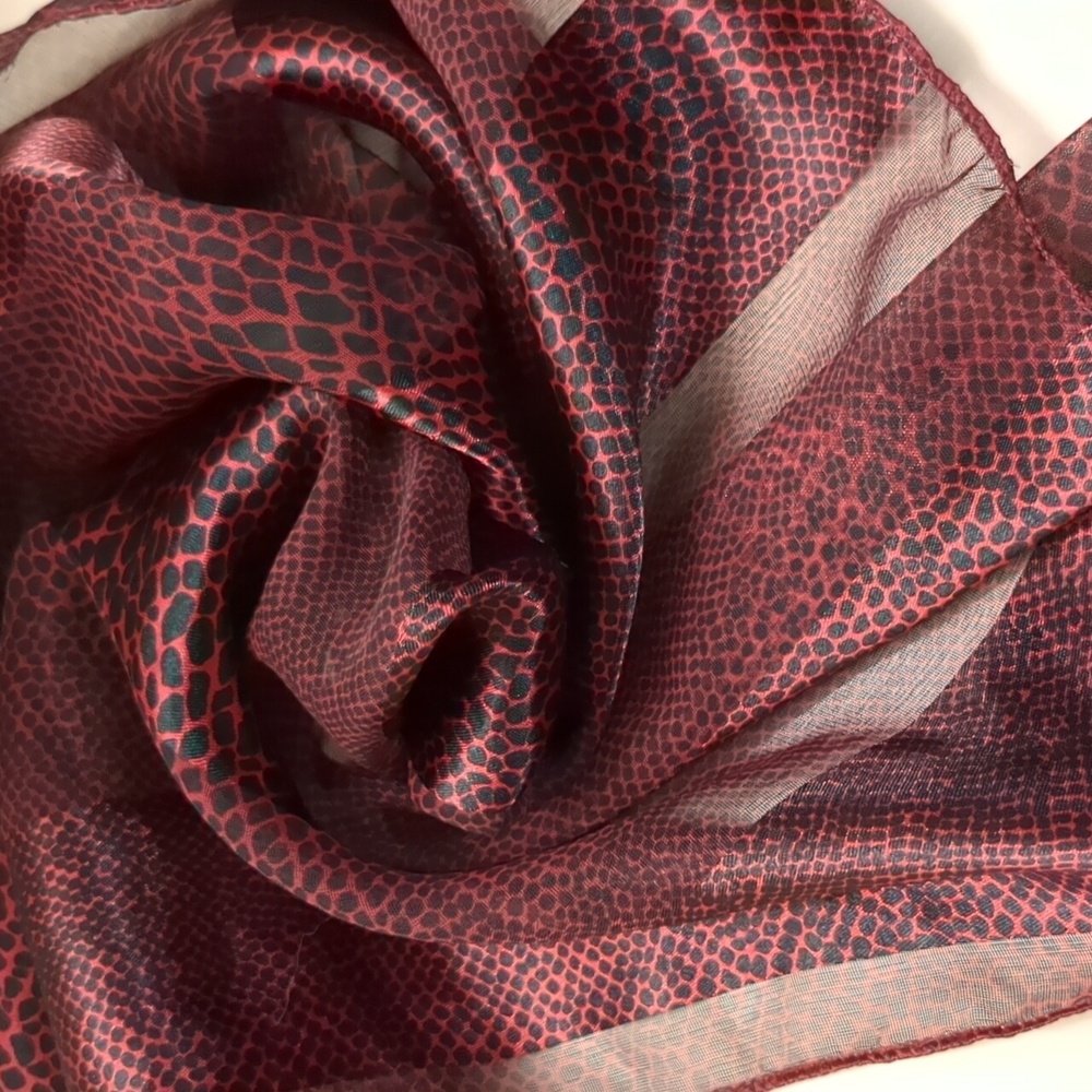 Vintage 80s Liz Claiborne Sheer Burgundy Scarf Preppy Old Money 20" Square - Picture 6 of 12